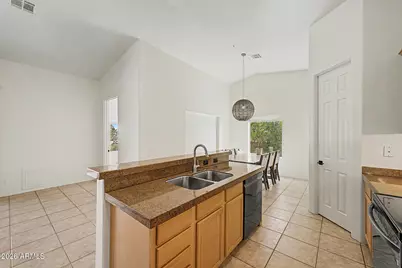 17228 E Oro Grande Drive, Fountain Hills, AZ 85268 - Photo 12