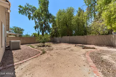 16638 N 33rd Way, Phoenix, AZ 85032 - Photo 18