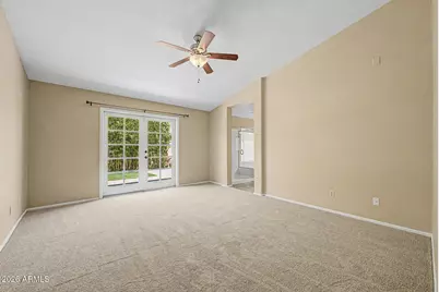 284 W Vera Lane, Tempe, AZ 85284 - Photo 16