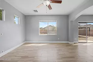 2619 W Jasper Ave, Apache Junction, AZ 85120 - Photo 2