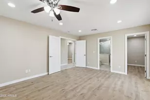 2329 E Enrose St, Mesa, AZ 85213 - Photo 24