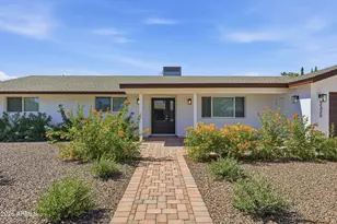 2329 E Enrose St, Mesa, AZ 85213 - Photo 4