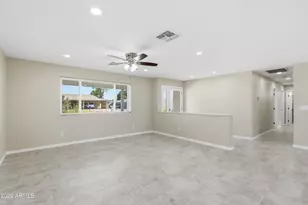 2329 E Enrose St, Mesa, AZ 85213 - Photo 12