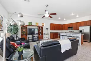 2015 W Olive Way, Chandler, AZ 85248 - Photo 12