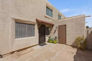 4256 N 82nd St, Scottsdale, AZ 85251 - Photo 2