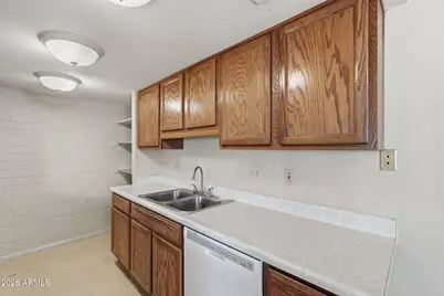 4256 N 82nd Street, Scottsdale, AZ 85251 - Photo 8