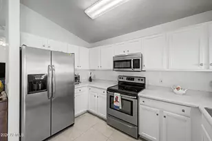 22407 N 20th Pl, Phoenix, AZ 85024 - Photo 12