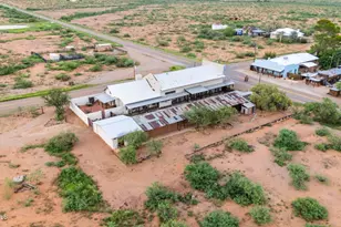 905 Ghost Town Trail, Pearce, AZ 85625 - Photo 52