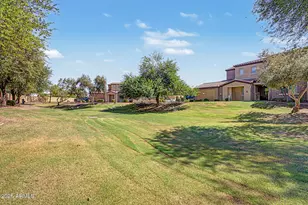 250 W Queen Creek Rd, Chandler, AZ 85248 - Photo 36