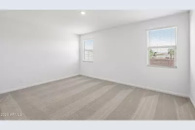 18222 W Creedance Boulevard, Surprise, AZ 85387 - Photo 8