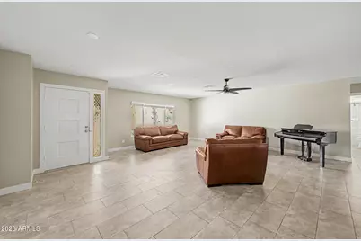 5111 W Greenway Road, Glendale, AZ 85306 - Photo 4