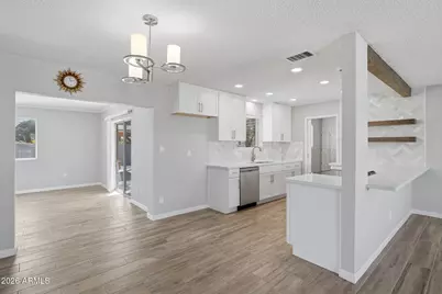 9603 W Purdue Avenue, Peoria, AZ 85345 - Photo 2