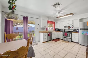 2821 W Charleston Ave, Phoenix, AZ 85053 - Photo 10
