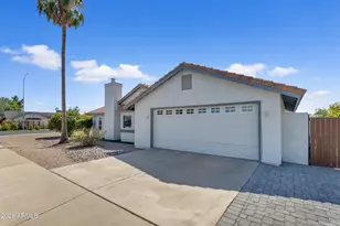 2422 E Kael Cir, Mesa, AZ 85213 - Photo 36