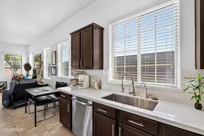 1481 S Carriage Lane, Chandler, AZ 85286 - Photo 18