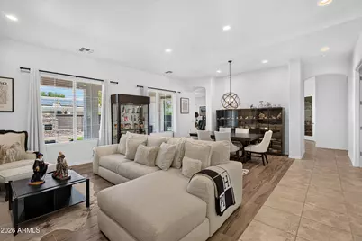 1481 S Carriage Lane, Chandler, AZ 85286 - Photo 8