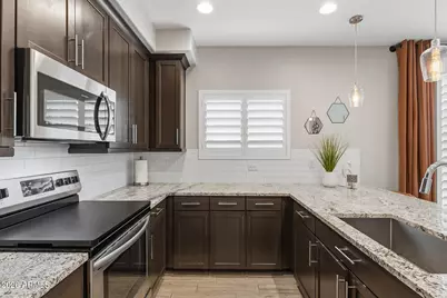 4100 S Pinelake Way #104, Chandler, AZ 85249 - Photo 8