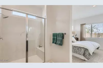 8014 W Rowel Road, Peoria, AZ 85383 - Photo 10