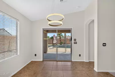 2877 E Crescent Way, Gilbert, AZ 85298 - Photo 16