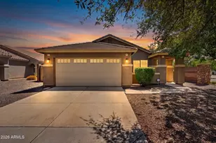 2877 E Crescent Way, Gilbert, AZ 85298 - Photo 1