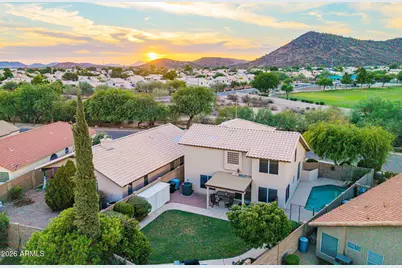 2211 E Williams Drive E, Phoenix, AZ 85024 - Photo 40