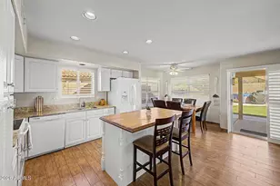 2211 E Williams Dr E, Phoenix, AZ 85024 - Photo 12