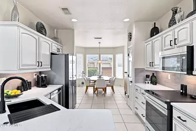 15359 W Robertson Drive, Sun City West, AZ 85375 - Photo 12