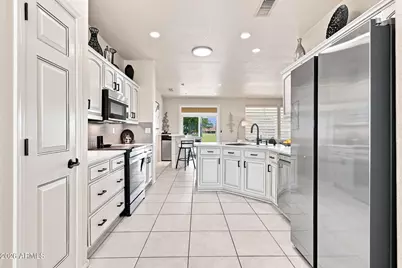 15359 W Robertson Drive, Sun City West, AZ 85375 - Photo 14