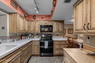10441 N 9th St, Phoenix, AZ 85020 - Photo 14