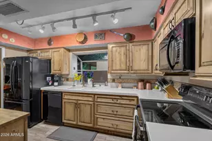 10441 N 9th St, Phoenix, AZ 85020 - Photo 16