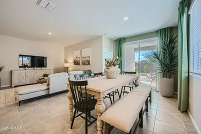 17061 W Swayback Pass, Surprise, AZ 85387 - Photo 6