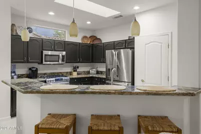 16028 W Verbena Lane, Surprise, AZ 85374 - Photo 10