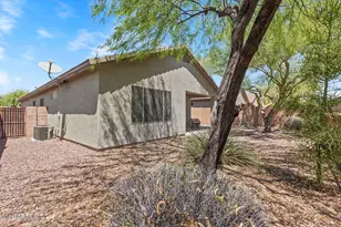 1713 W Morse Dr, Anthem, AZ 85086 - Photo 18