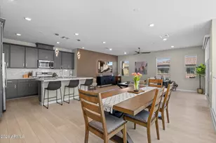 733 E Lark St, Gilbert, AZ 85297 - Photo 12