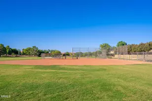 733 E Lark St, Gilbert, AZ 85297 - Photo 34