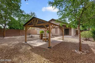 42059 W Cheyenne Dr, Maricopa, AZ 85138 - Photo 40