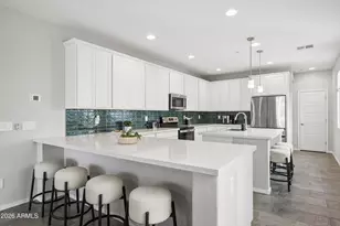 1676 E Hampton Ln, Gilbert, AZ 85295 - Photo 2