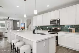 1676 E Hampton Ln, Gilbert, AZ 85295 - Photo 12