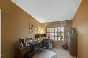 7228 W Voltaire Ave, Peoria, AZ 85381 - Photo 16