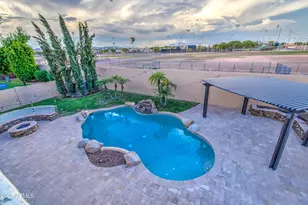 439 N Pheasant Ct, Gilbert, AZ 85234 - Photo 1