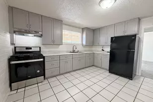 1707 E Illini St, Phoenix, AZ 85040 - Photo 14