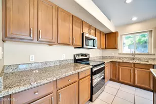 6434 W Kristal Way, Glendale, AZ 85308 - Photo 14