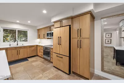 7609 N Lynn Oaks Drive, Scottsdale, AZ 85258 - Photo 12