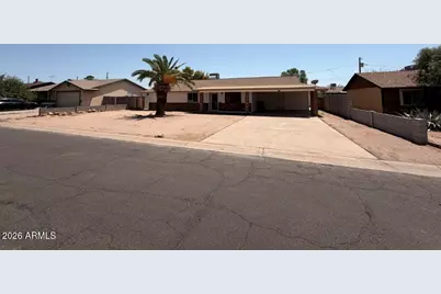 581 W 21st Avenue, Apache Junction, AZ 85120 - Photo 1