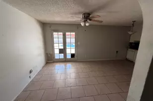 581 W 21st Ave, Apache Junction, AZ 85120 - Photo 4