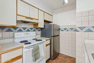 5035 N 17th Avenue #113, Phoenix, AZ 85015 - Photo 12