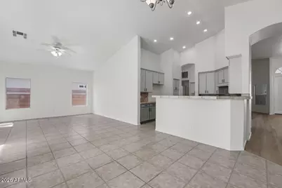 1211 W Carol Ann Way, Phoenix, AZ 85023 - Photo 4