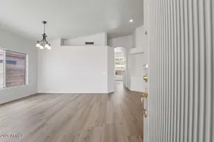 1211 W Carol Ann Way, Phoenix, AZ 85023 - Photo 16