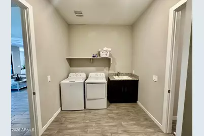 8024 W State Avenue, Glendale, AZ 85303 - Photo 18