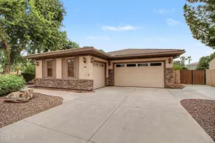 1351 E Canary Dr, Gilbert, AZ 85297 - Photo 1